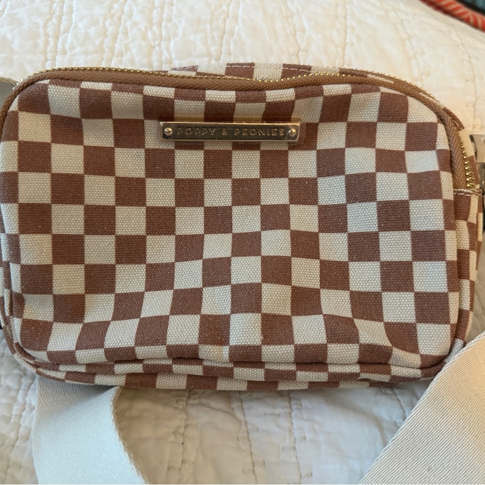 Poppy & Peonies On The Run Belt Bag - Checkered